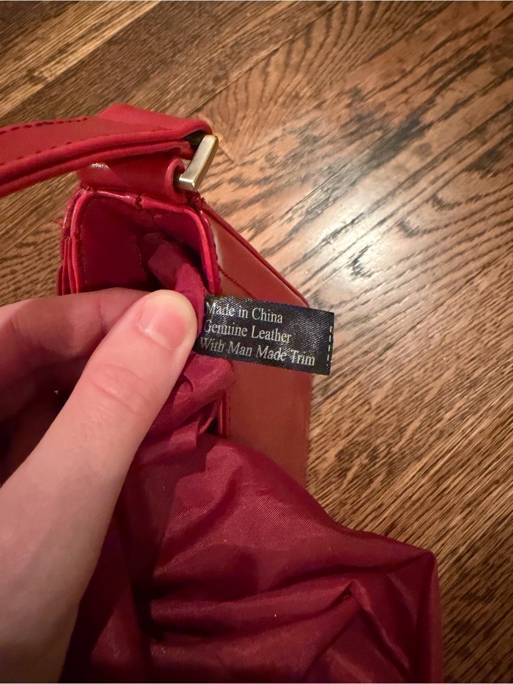 Red Leather Shoulder Bag - Picture 15 of 15